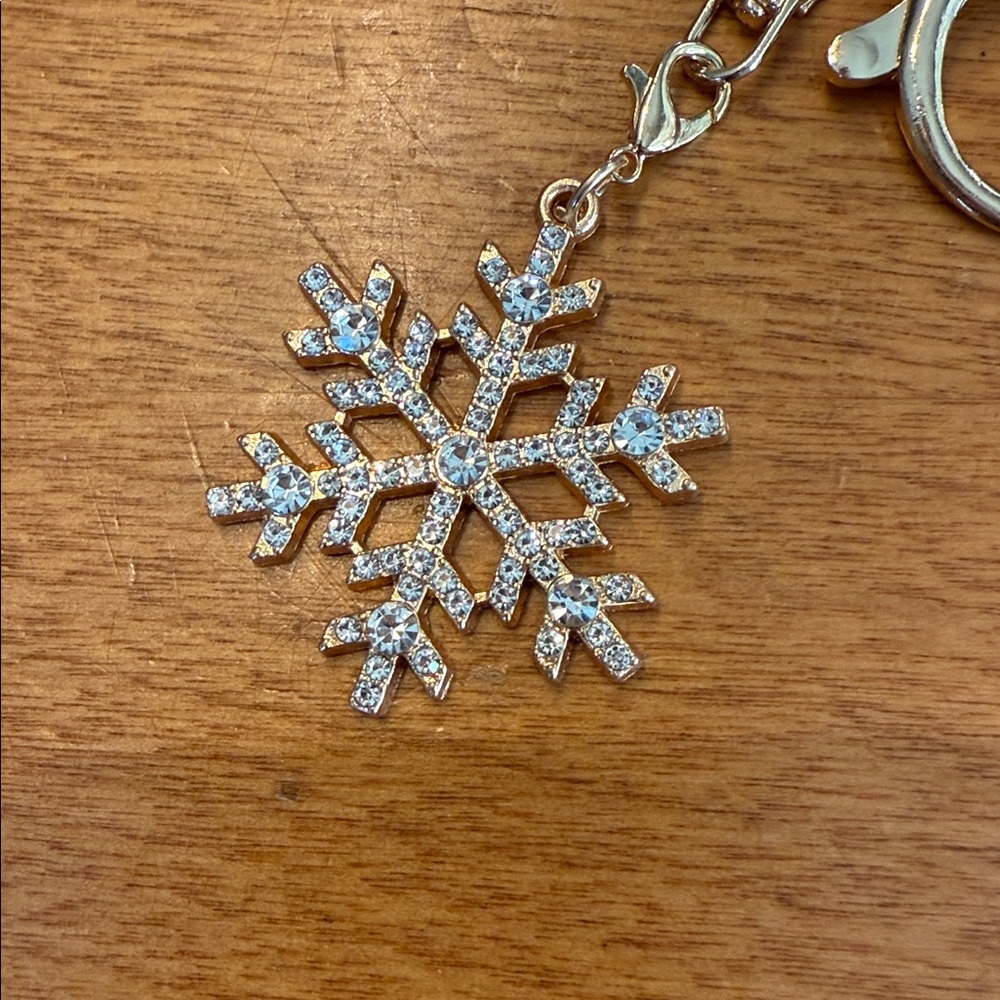 Christmas rhinestone, snowflake bag, charm - Picture 3 of 4